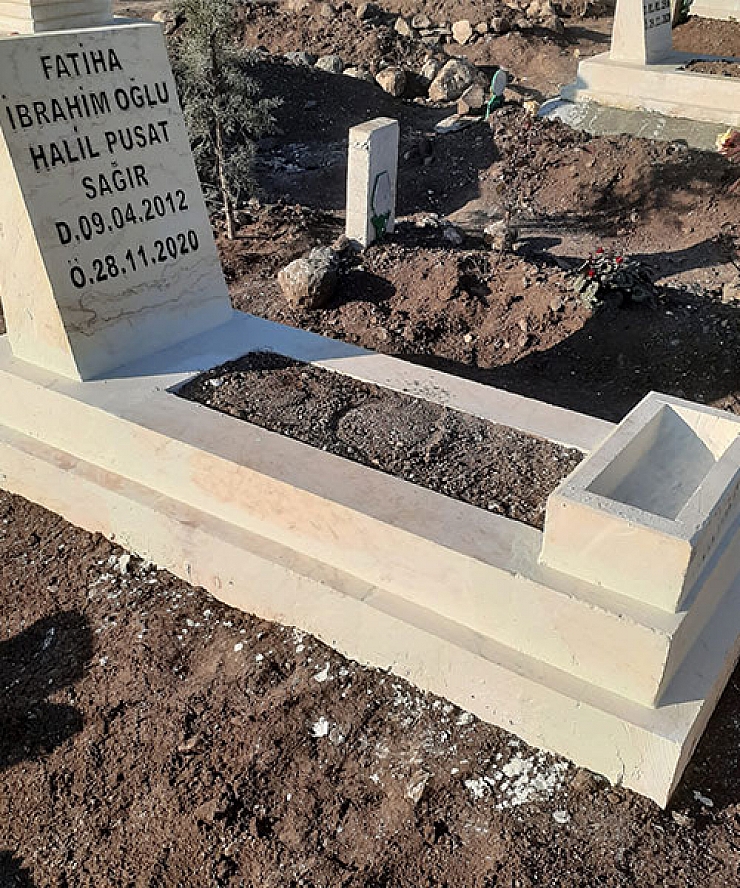 MEZAR TAŞI FOTOĞRAFLARIMIZ